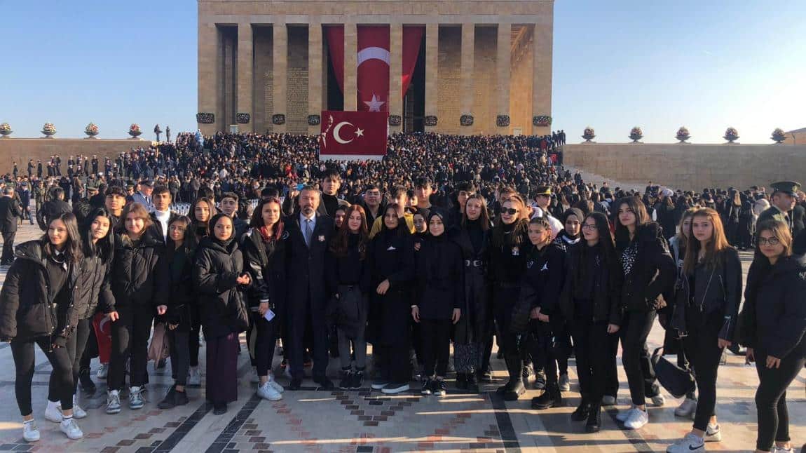 Öğrencilerimizle Anıtkabir'de Atatürk'ü Anma Töreni'ne Katıldık